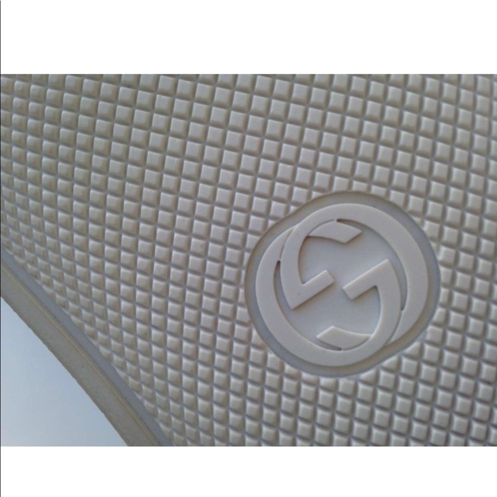 Slides - Picture 8 of 8